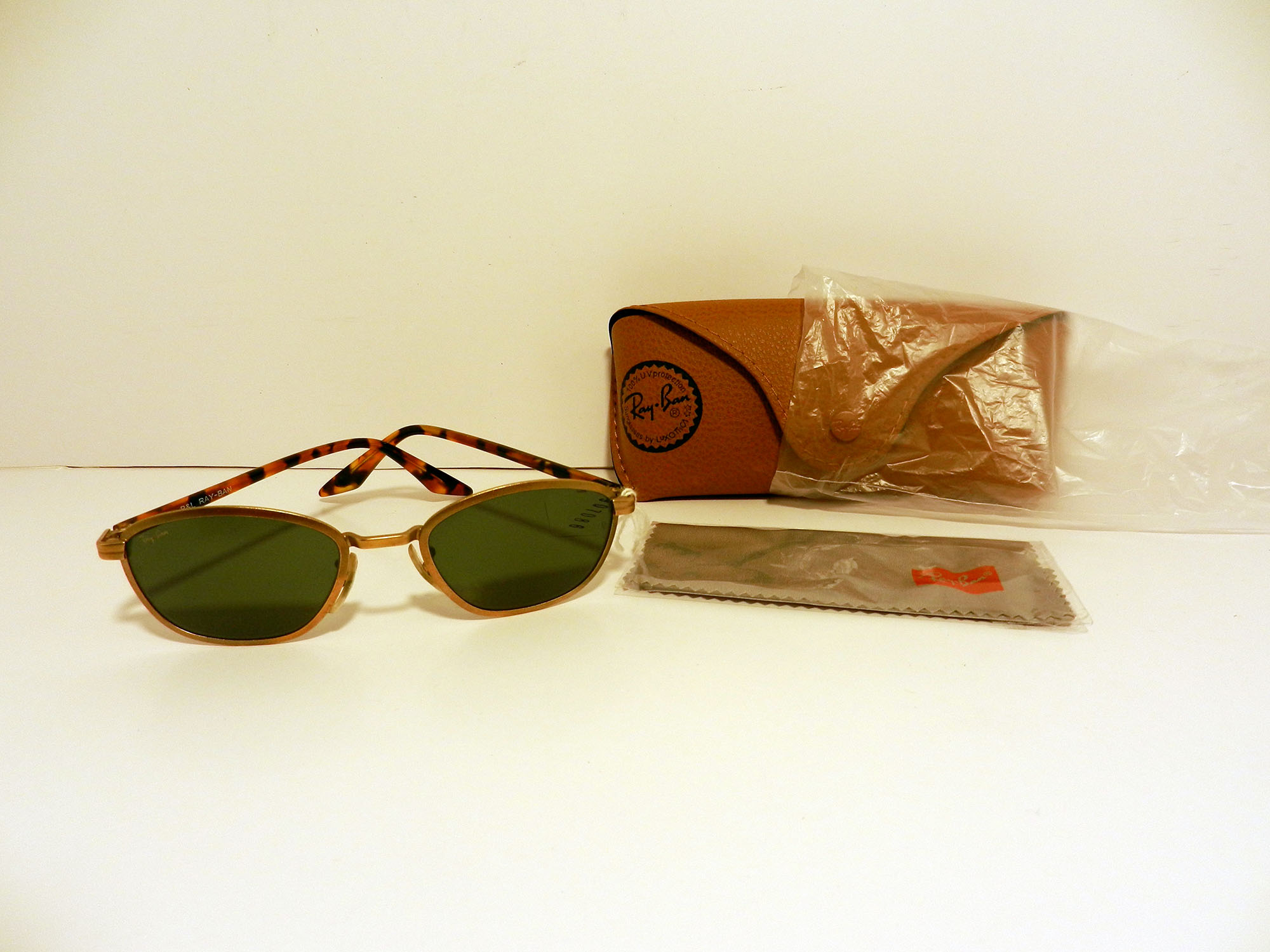 (image for) B&L Ray-Ban W2851 NXAS Gold/Brown Tortoise G-15 Lens NOS 90"s Sunglasses 3444